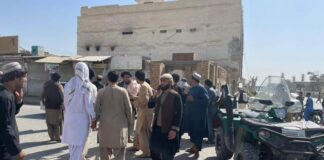 afganistan cami saldırı intihar